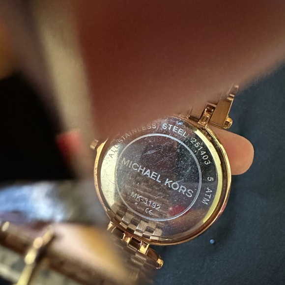 Michael Kors Watch - Picture 3 of 3